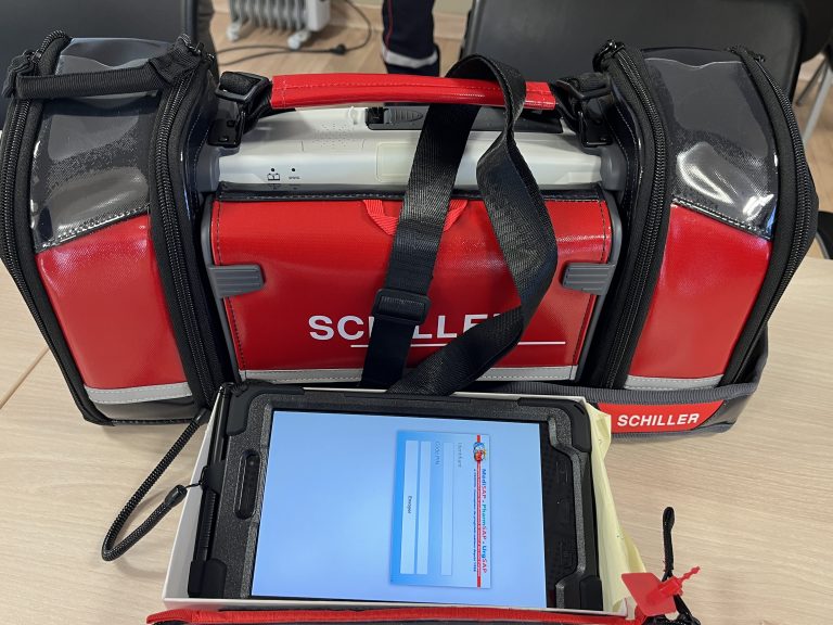 Les pompiers équipés de tablettes numériques dans les déserts médicaux